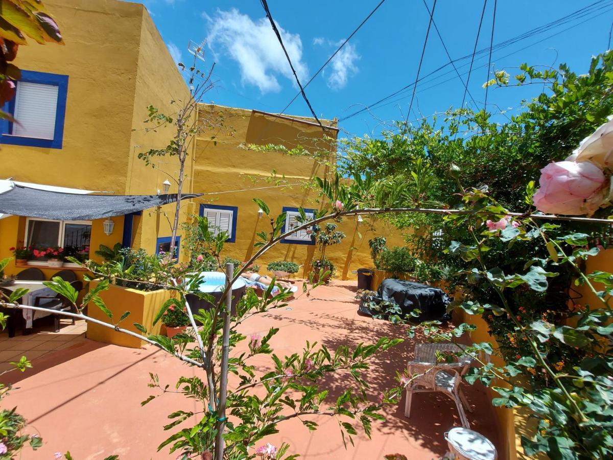 Casa Maestro Lelo - Acogedora Casa Rural Canaria Con Patios Y Jardines De Flores Las Palmas de Gran Canaria Exteriör bild
